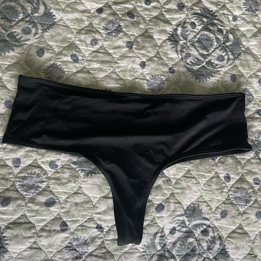 The Cheeky Bikini Bottoms